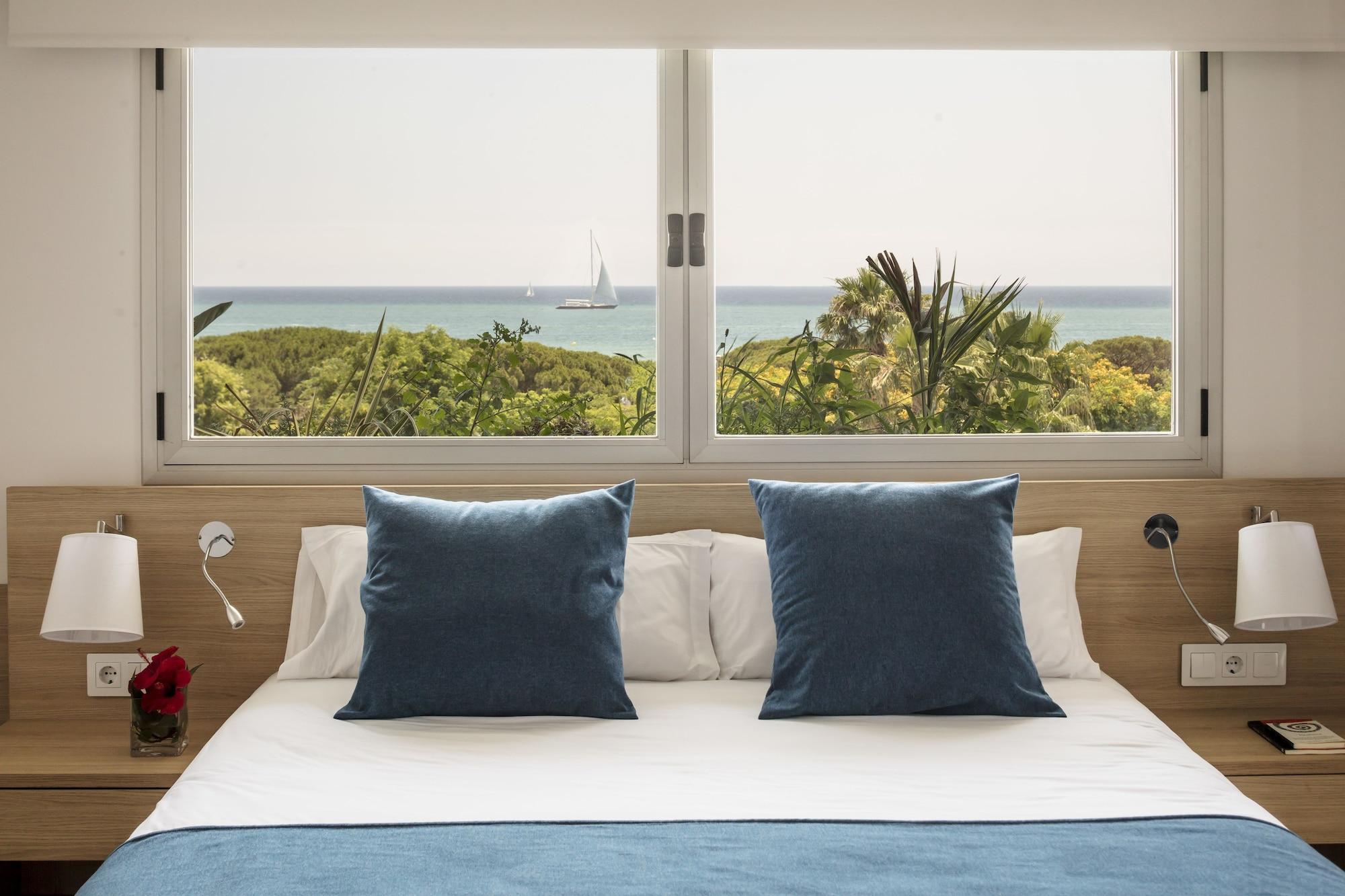 Aqua Hotel Onabrava & Spa 4*Sup サンタ・スサナ エクステリア 写真