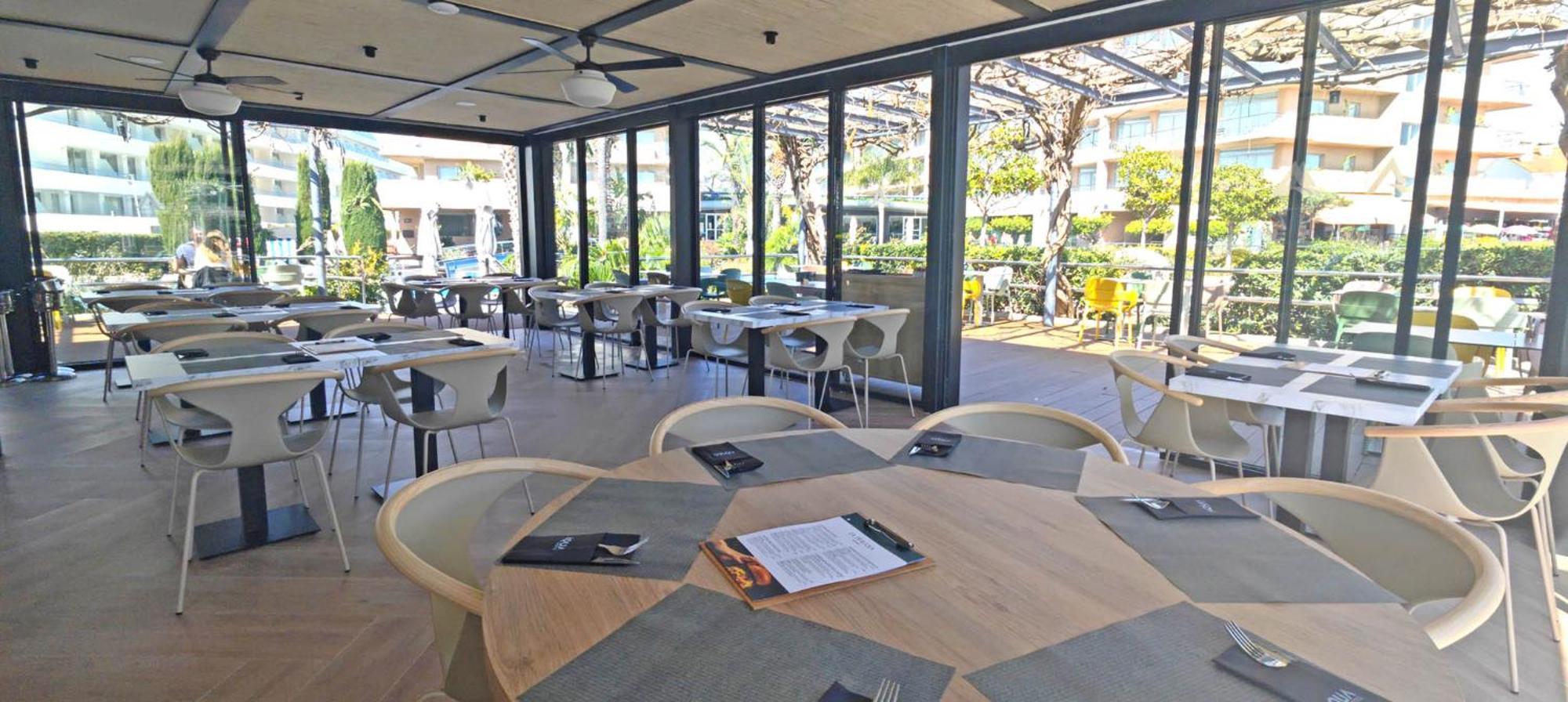 Aqua Hotel Onabrava & Spa 4*Sup サンタ・スサナ エクステリア 写真