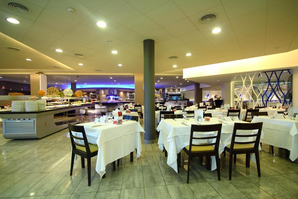 Aqua Hotel Onabrava & Spa 4*Sup サンタ・スサナ エクステリア 写真
