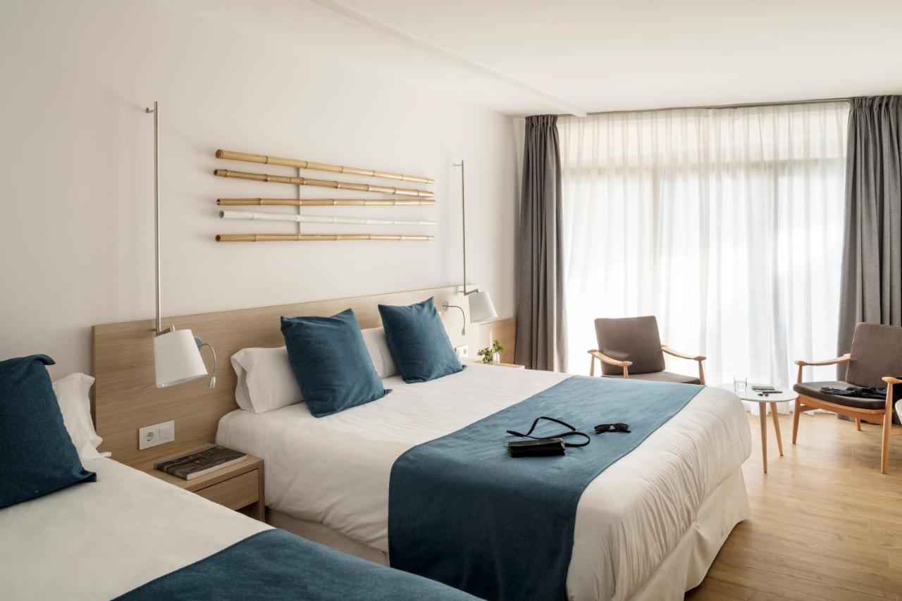 Aqua Hotel Onabrava & Spa 4*Sup サンタ・スサナ エクステリア 写真
